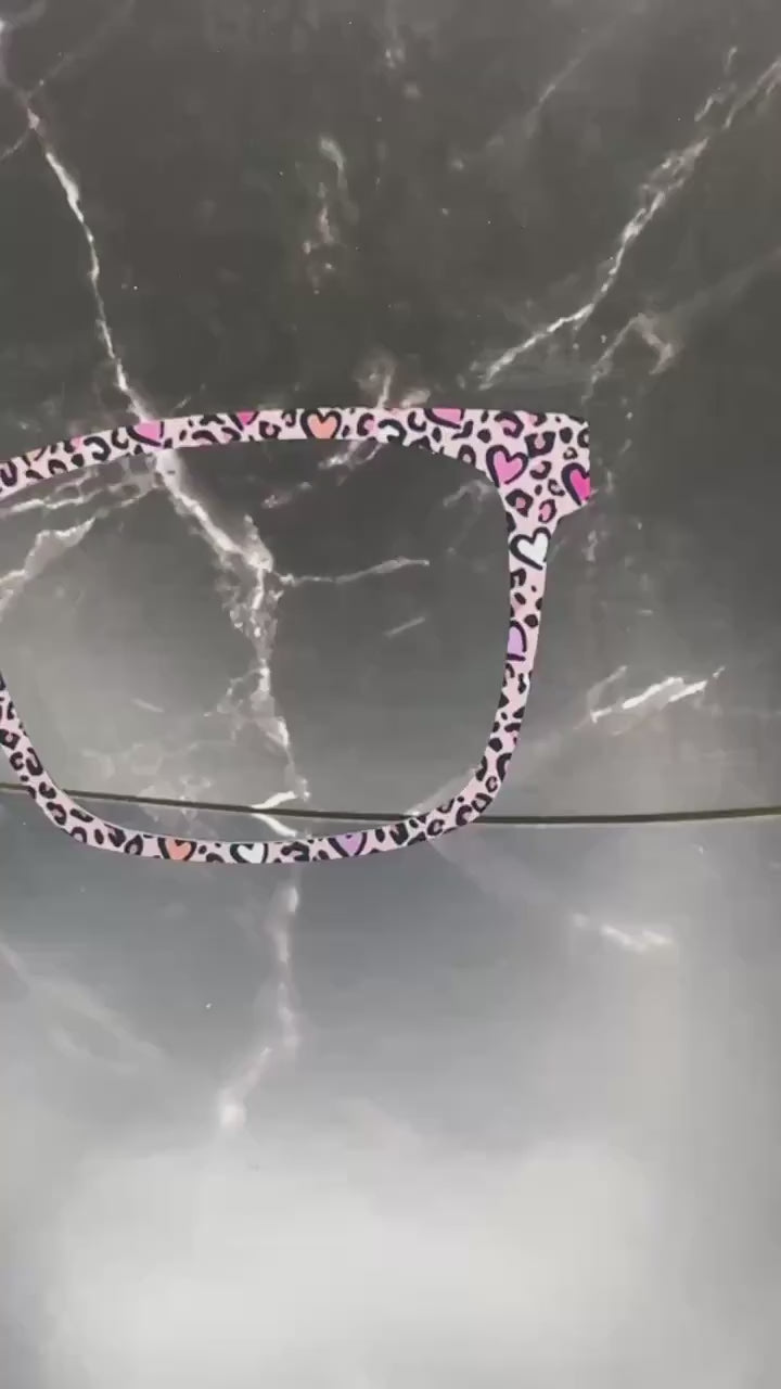 Leopard Hearts Magnetic Topper – Pink Animal Print for Pair Eyewear